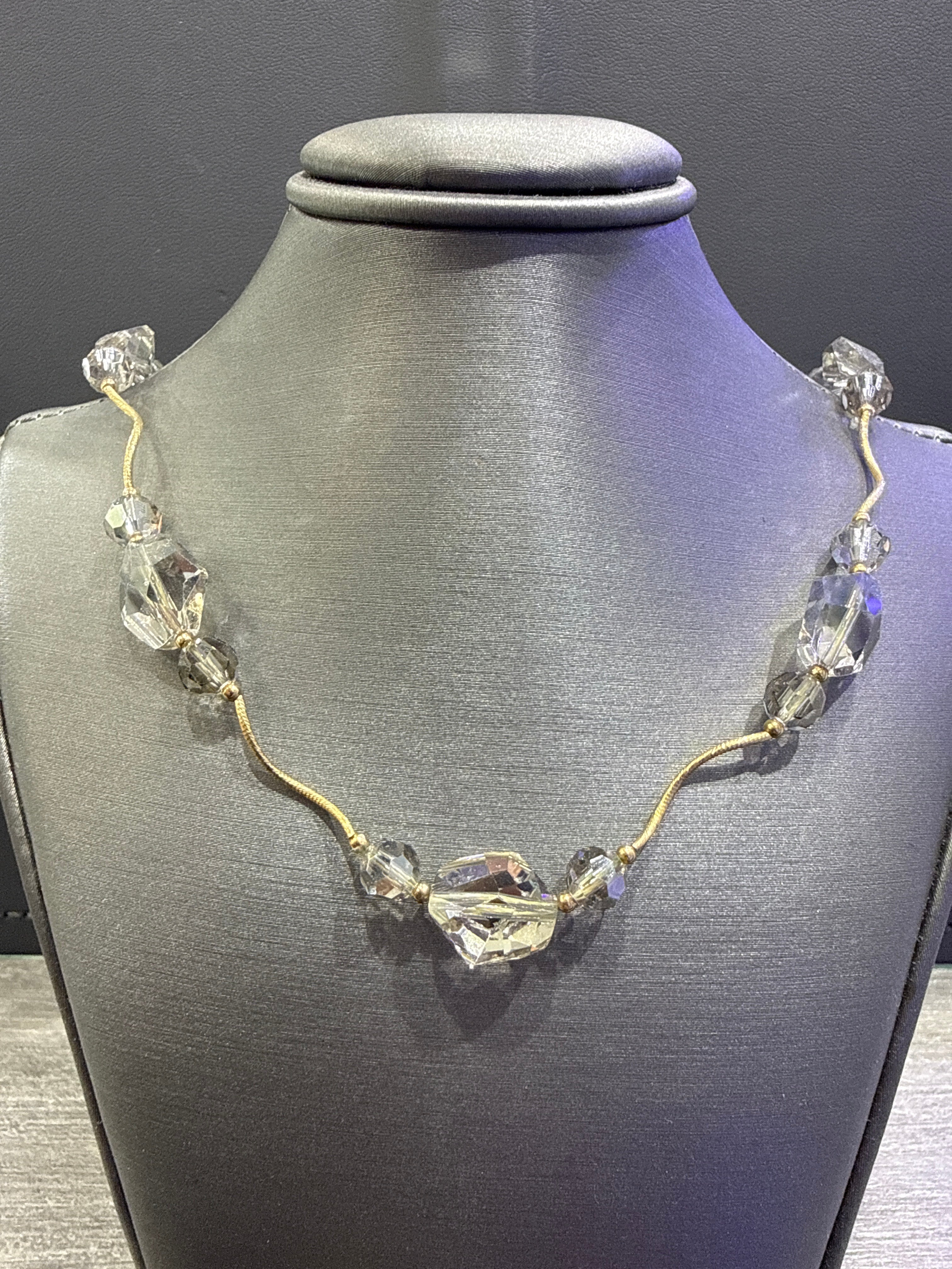 14KT Yellow Gold Necklace With Crystals. 18"